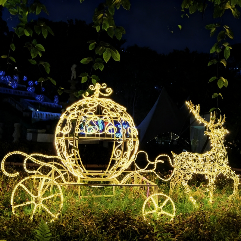 LED-Rentier-Leuchte mit Schlitten
