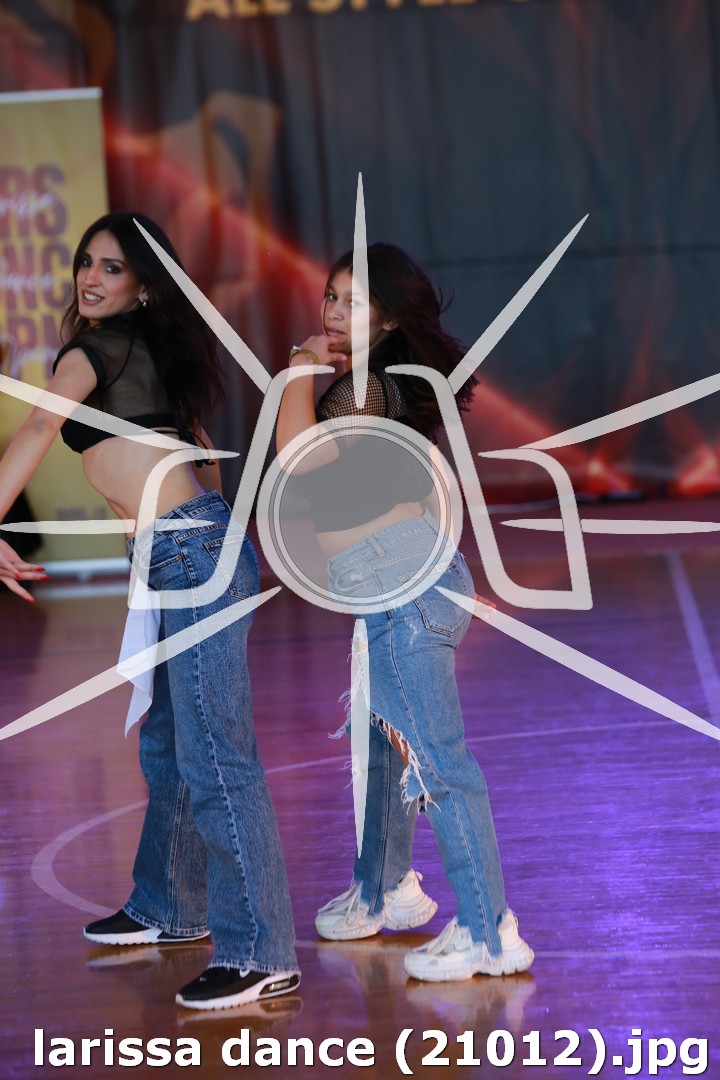 larissa dance (21012).jpg