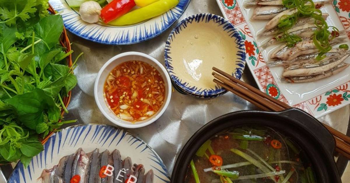 Cá cơm than nhúng dấm