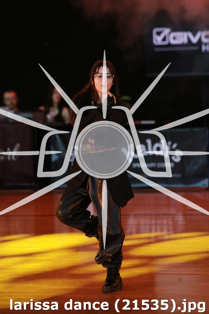 larissa dance (21535).jpg