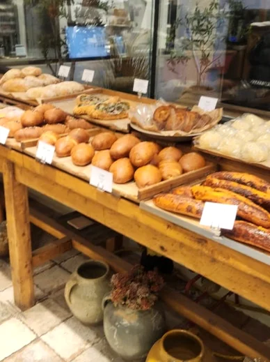 Hatz Bakery Seongsu: A Deep Dive into Seoul's Hottest Sand Bagel & Jjonddeuk-ppang Destination - Hatz Bakery Seongsu, Sand Bagel Seoul