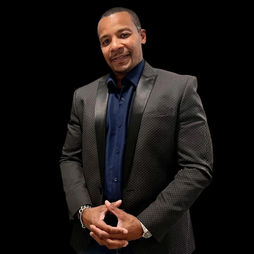 Donovan Coward, Hugit Transport