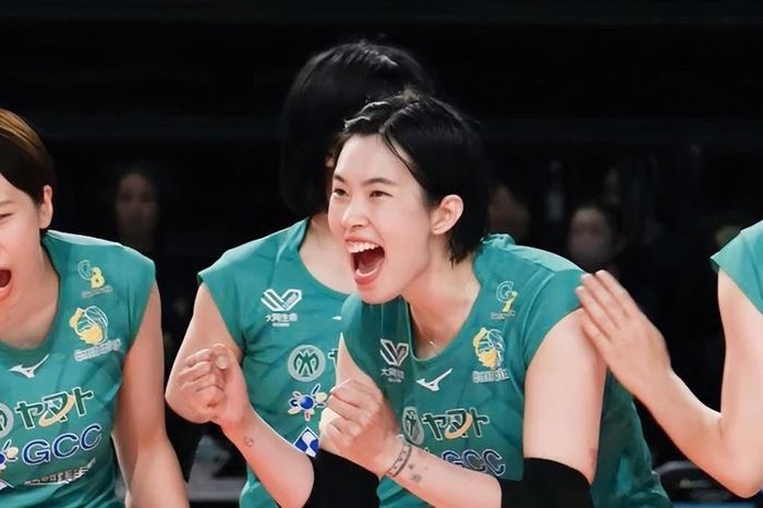 Thanh Thúy giúp Gunma đoạt vé tứ kết giải bóng chuyền Nhật Bản - Báo VietnamNet