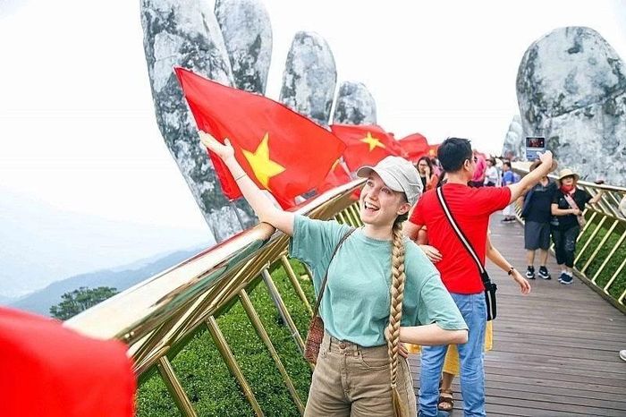 Việt Nam đón gần 6,8 triệu khách quốc tế quý I/2026, Trung Quốc dẫn đầu - Báo Tri thức &amp; Cuộc sống