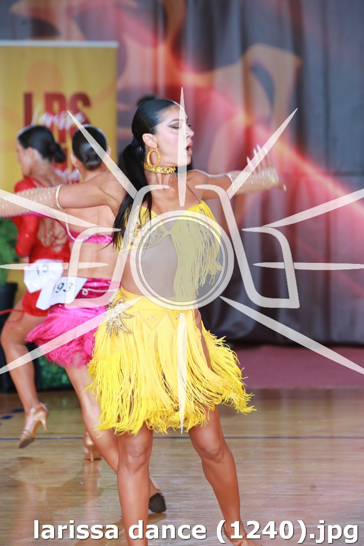 larissa dance (1240).jpg