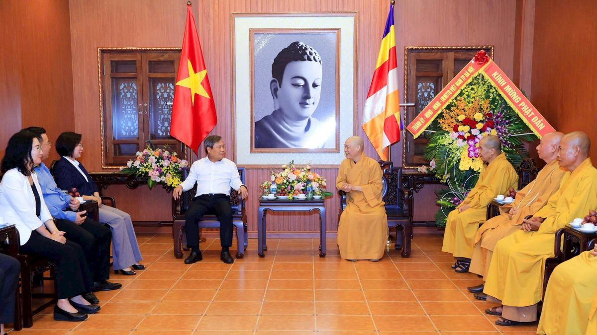 Phát huy vai trò của Phật giáo trong xây dựng Thủ đô - Đài Phát thanh và truyền hình Hà Nội