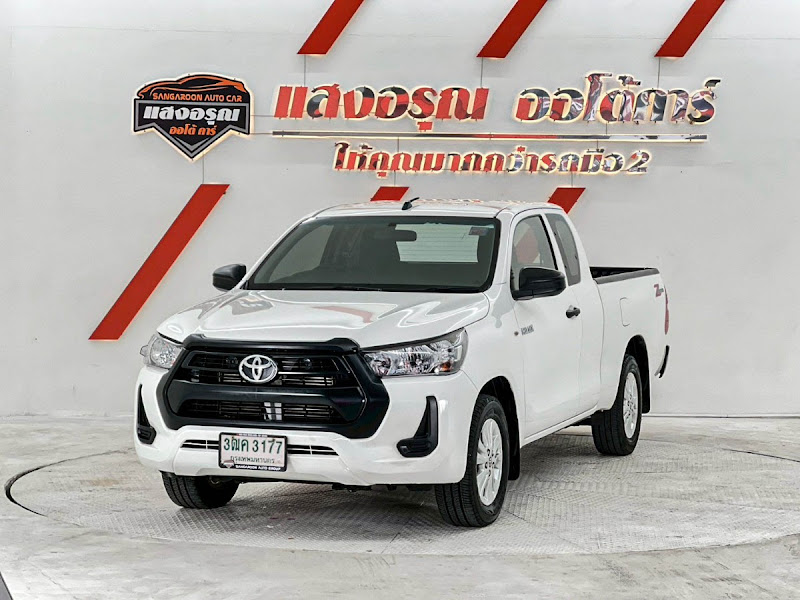 TOYOTA HILUX REVO