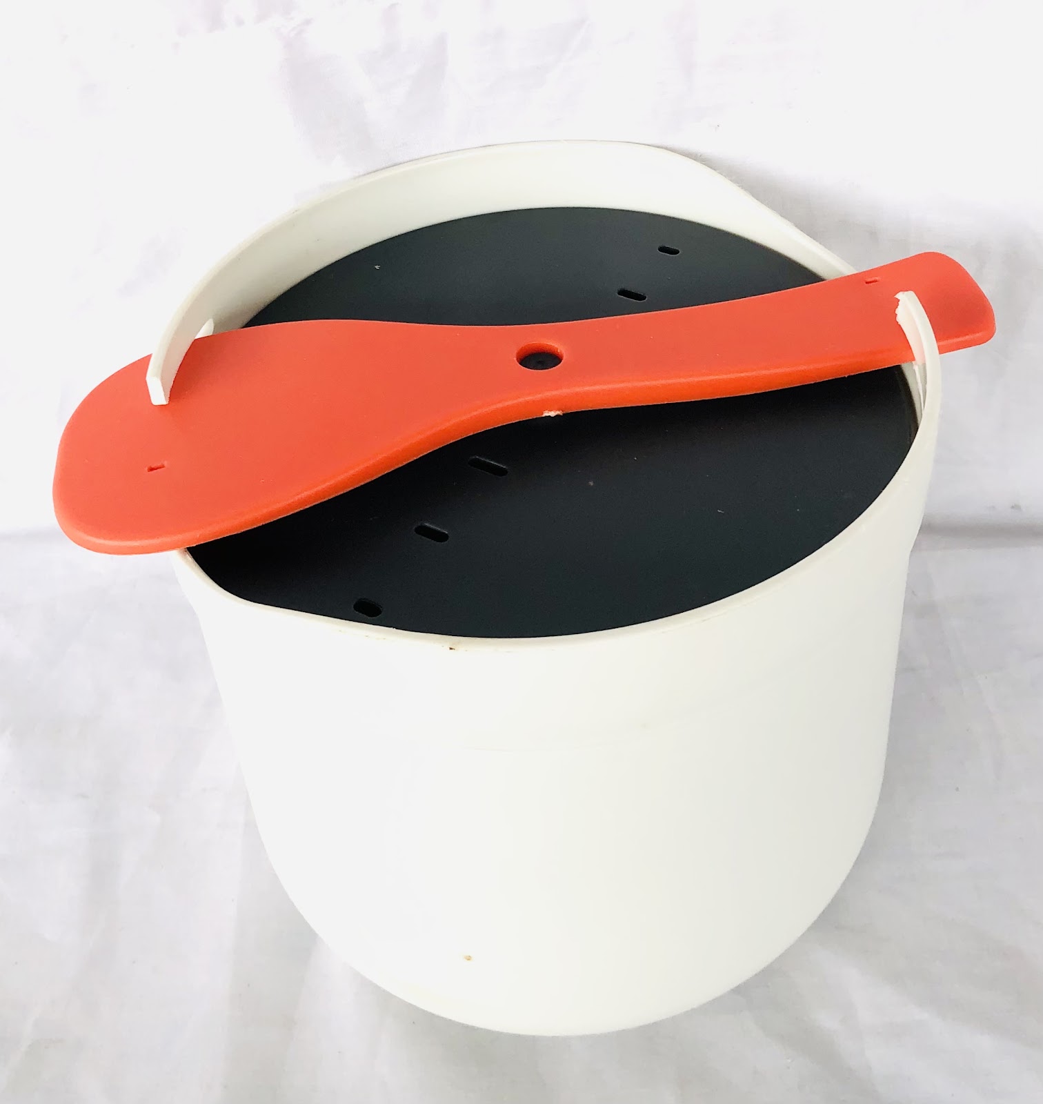 Photo 5 of Microwave rice and grain cooker