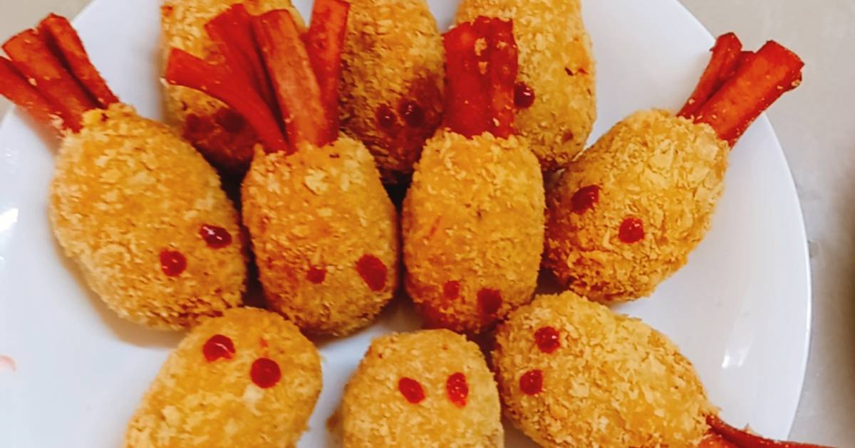 Con mực từ tàu hủ trắng và xúc xích