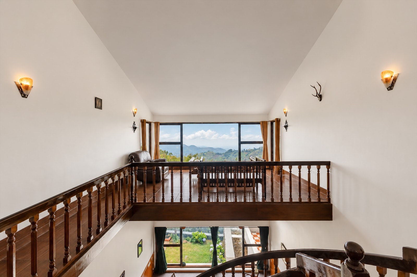 Belle Crest Ridge