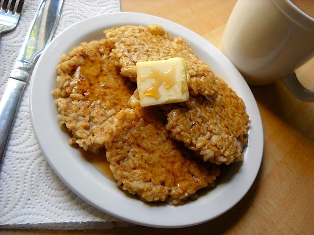 Bánh Pancake Cơm
