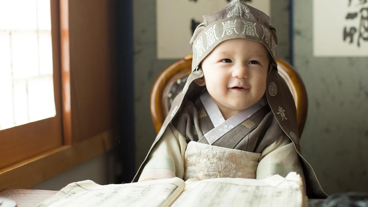 한복 저고리 디자인별 상징과 역사적 의미