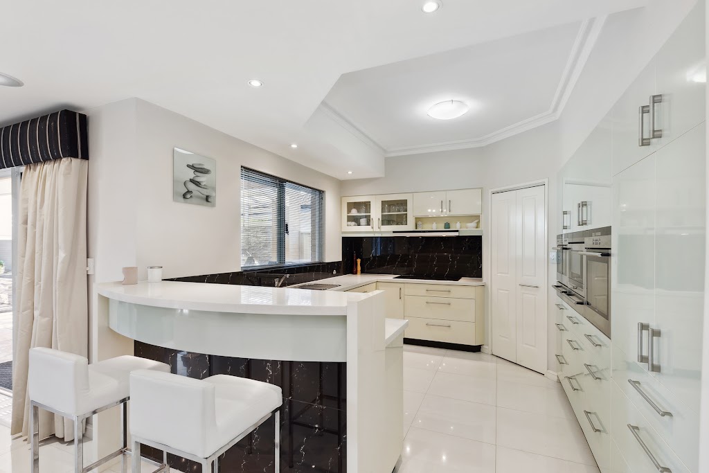 42 Conochie Crescent, Manning - Thumbnail 7