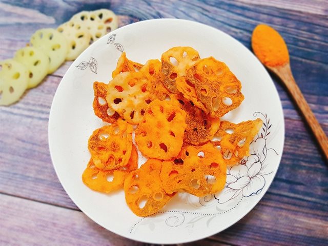 Củ Sen Chiên Giòn Lắc Phô Mai
