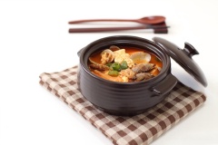Món canh ăn ngon nhất khi được ăn nóng.