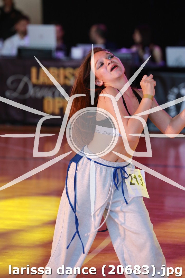 larissa dance (20683).jpg
