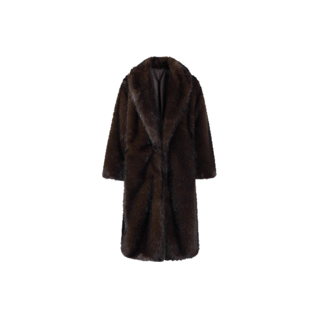 Long Vintage Coat in Faux Fur