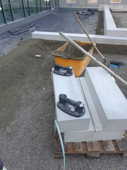 Things You Need To Know About Suction Cup Tile Lifters