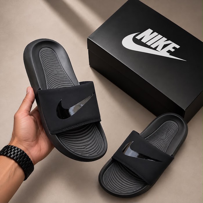 Nike Slides Negro Swoosh Brillante