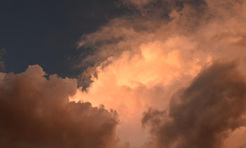 Waspada Hujan Lebat! BMKG Ingatkan Potensi Cuaca Ekstrem di Sejumlah Wilayah Indonesia Hari Ini 26 Desember 2025