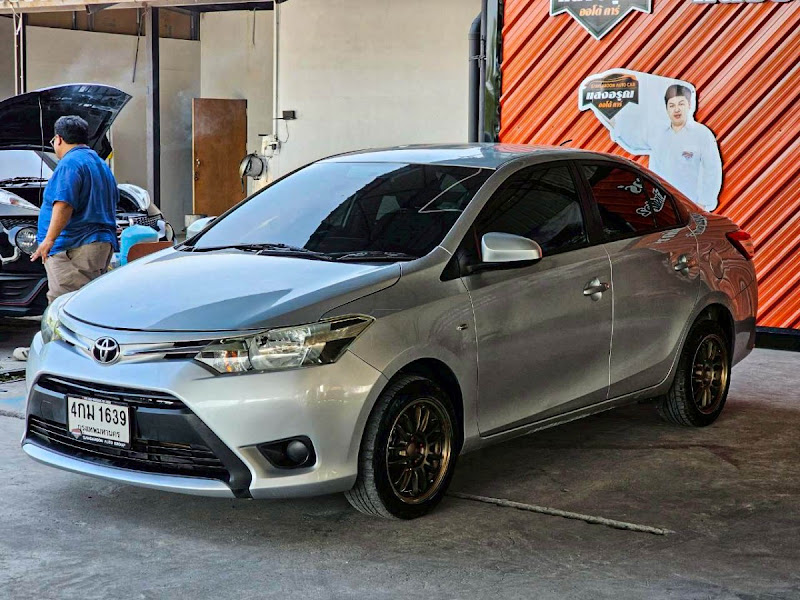 TOYOTA VIOS