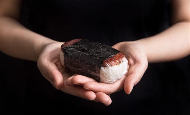 Musubi Thịt Nguội
