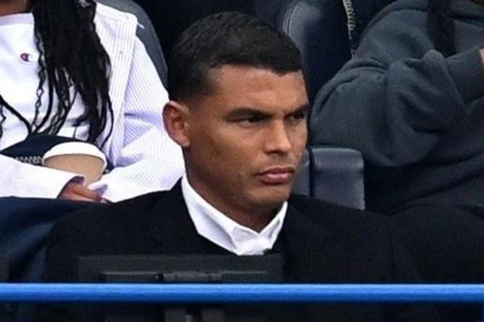 Biểu cảm của Thiago Silva khi chứng kiến Chelsea thảm bại - Tạp chí Tri thức