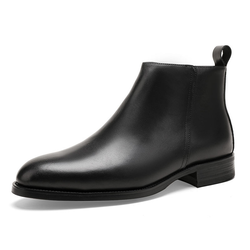 Lined men's Chelsea boots made of genuine leather