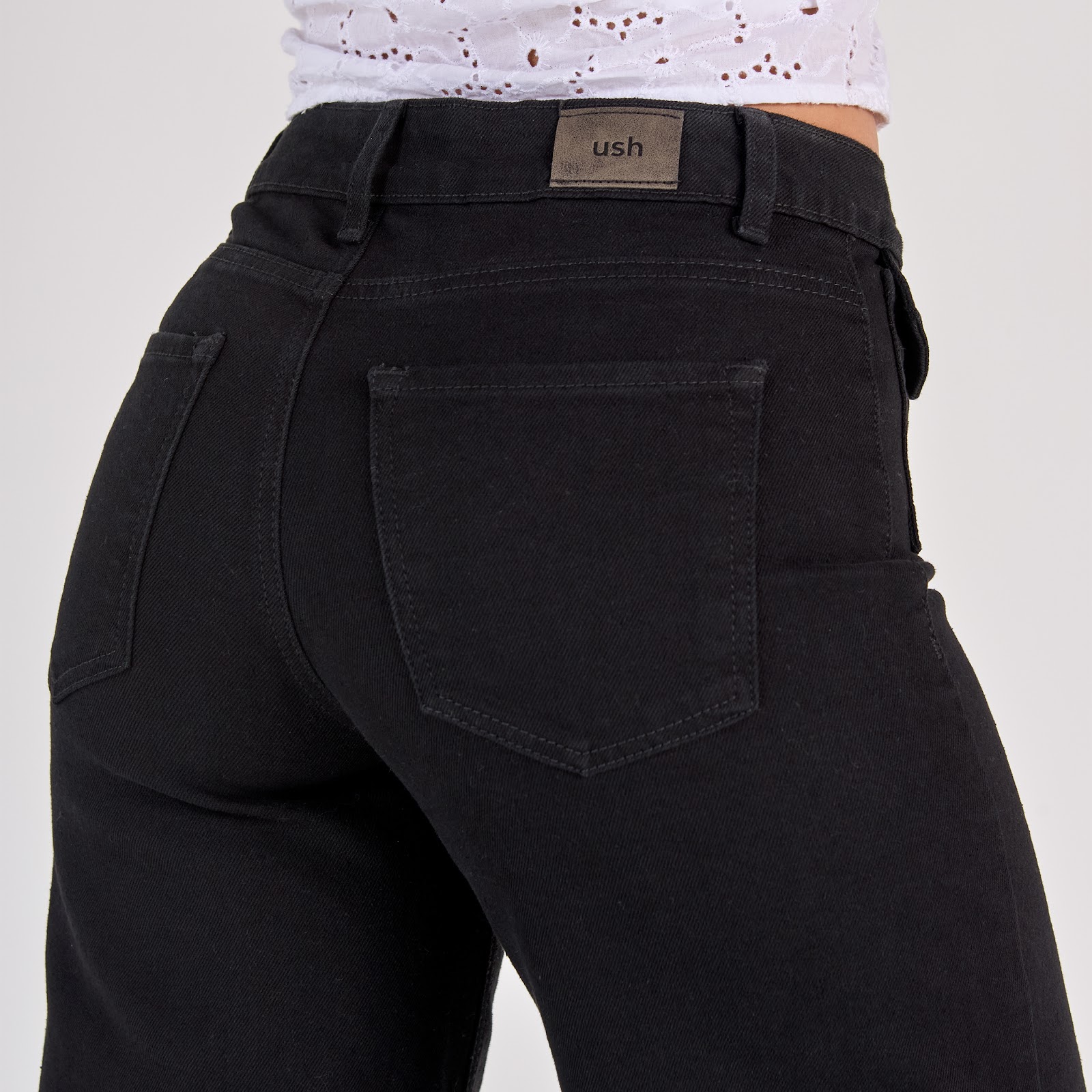 Jean dama wide leg tiro medio licrado, color Negro - Vista 6