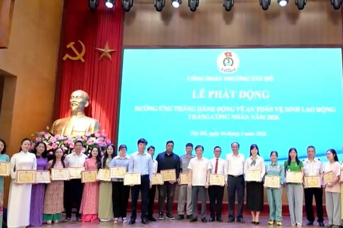 Phường Tây Hồ đổi mới quản lý an toàn lao động từ công nghệ - Đài Phát thanh và truyền hình Hà Nội