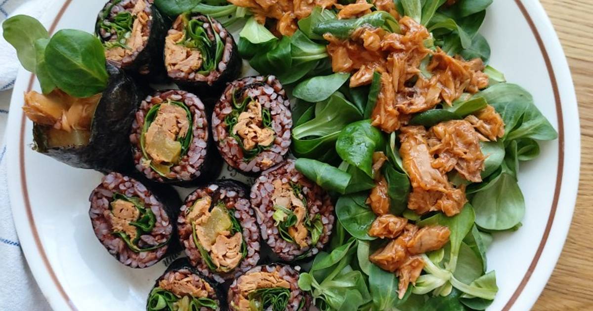 Kimbap Gạo Lứt Cá Thu đóng hộp
