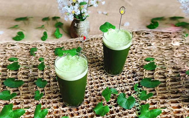 Sinh Tố Rau Má Mát Lạnh
