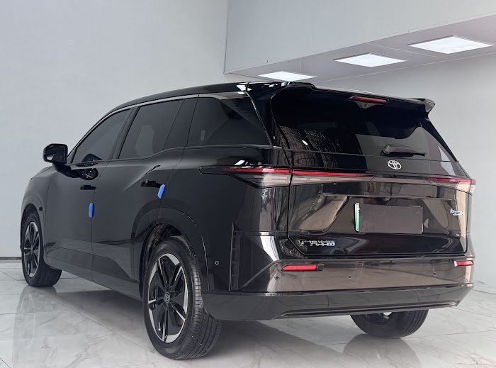 TOYOTA BZ3X