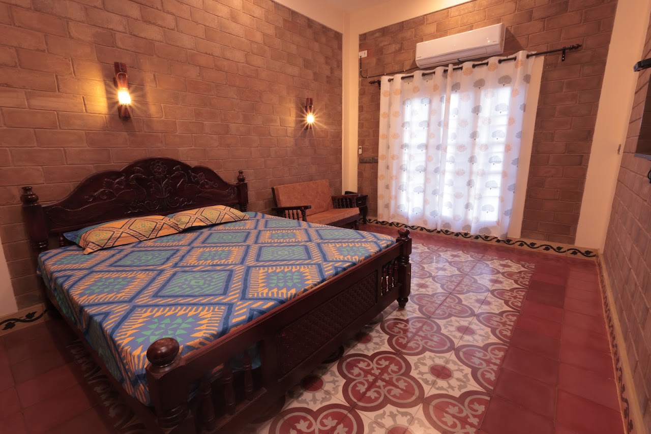 Suite interior