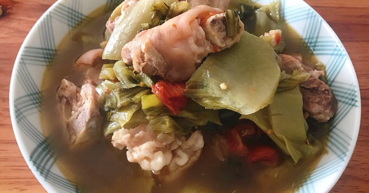 Dưa chua hầm chân giò