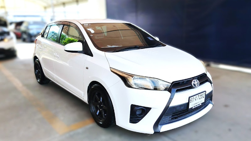 TOYOTA YARIS ECO