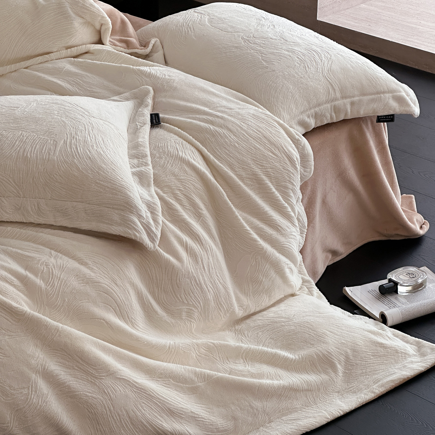Wärmendes Bettwäsche-Set aus Milchfaser-Fleece