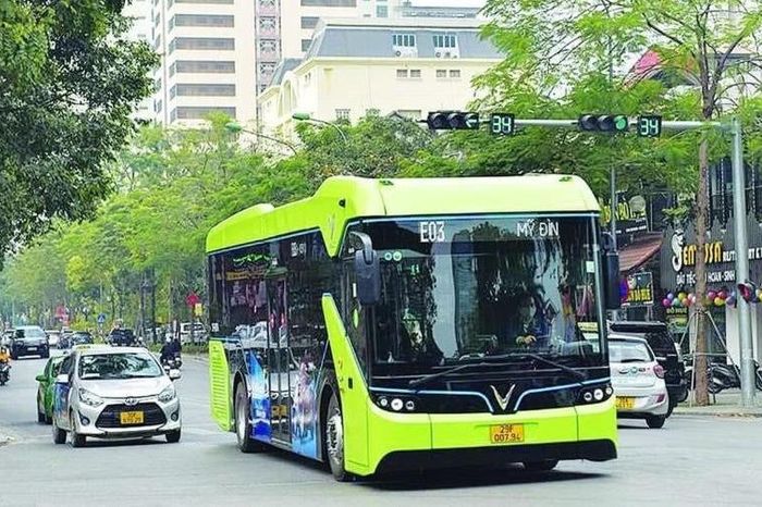 Hà Nội tăng tốc xanh hóa xe buýt - Đài Phát thanh và truyền hình Hà Nội