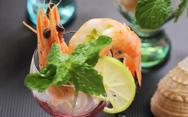 Tôm Hấp Muối Tiêu Xanh