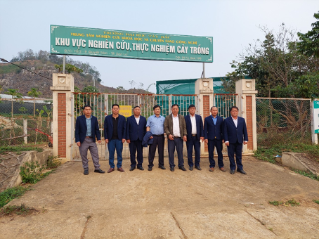 Đảng ủy Trường Đại học Tây Bắc tiếp đón và làm việc với đoàn công tác của Đảng ủy, HĐND, UBND xã Suối Bau, huyện Phù Yên, tỉnh Sơn La