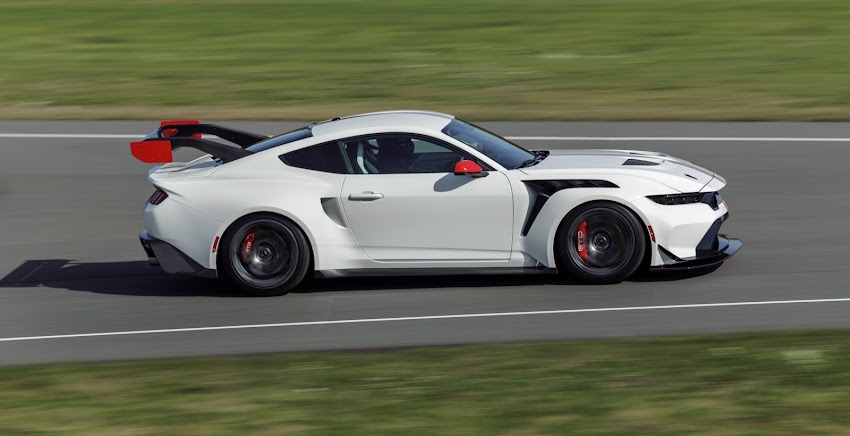 2025 Ford Mustang GTD Spirit of America
