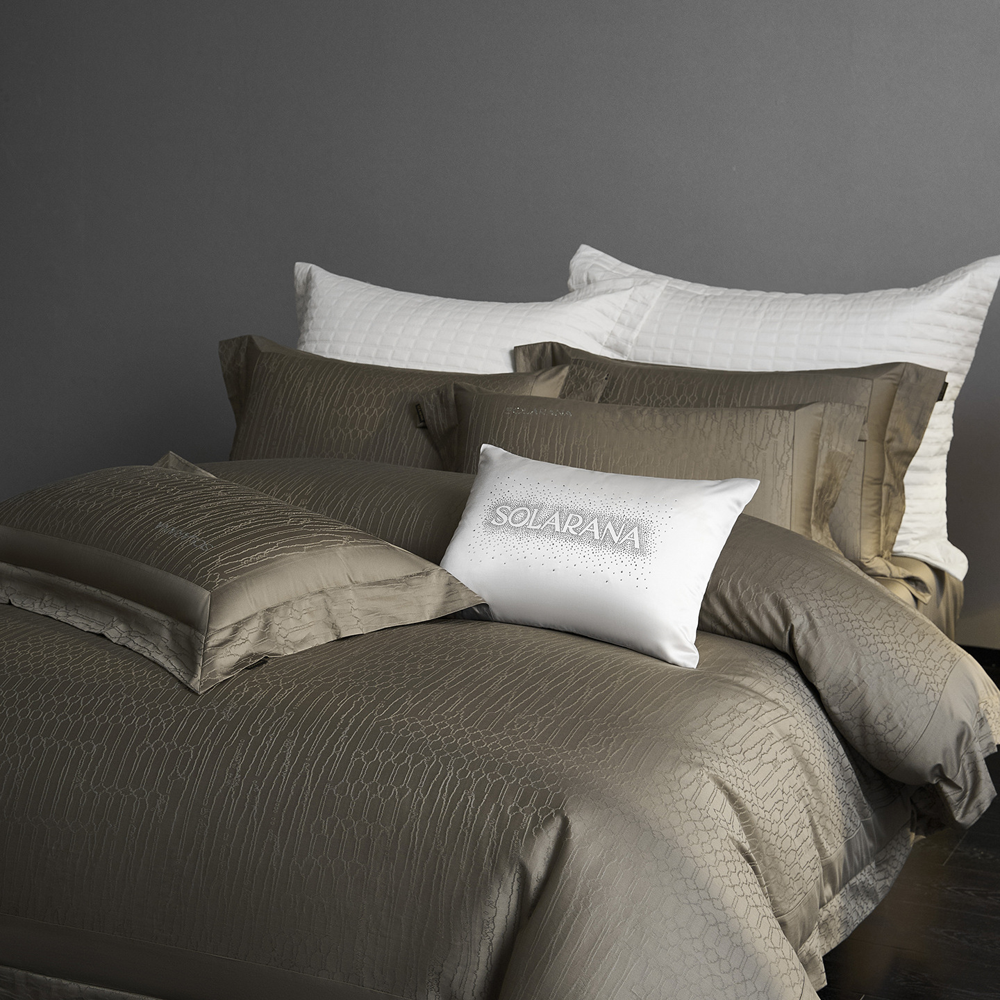 Italian Jacquard Bedding Set made from Long Staple Cotton