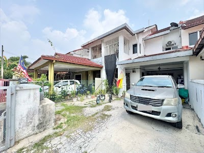 Rumah Teres 2 Tingkat Seksyen 7 Bangi — foto 2/10