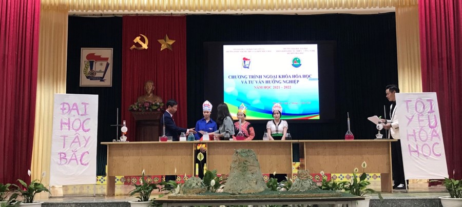 Bộ môn Hóa học, Khoa Khoa học Tự nhiên - Công nghệ tổ chức hoạt động kết nối và phục vụ cộng đồng năm học 2021 - 2022
