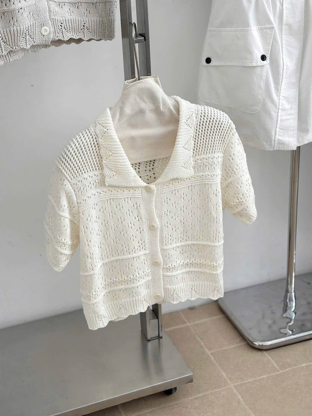 Áo len ngắn tay cổ bẻ nút XONXEN SHOP 80757 – Image 2