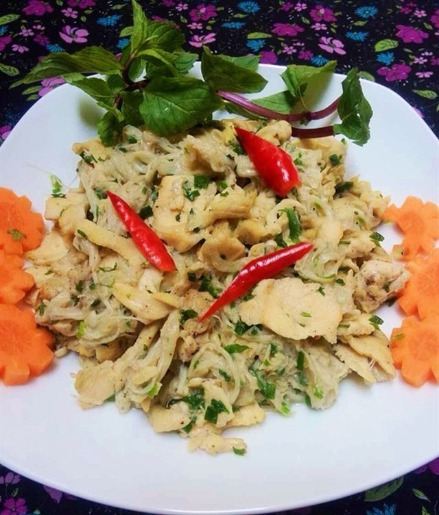 Gà Xào Nấm Kim Châm