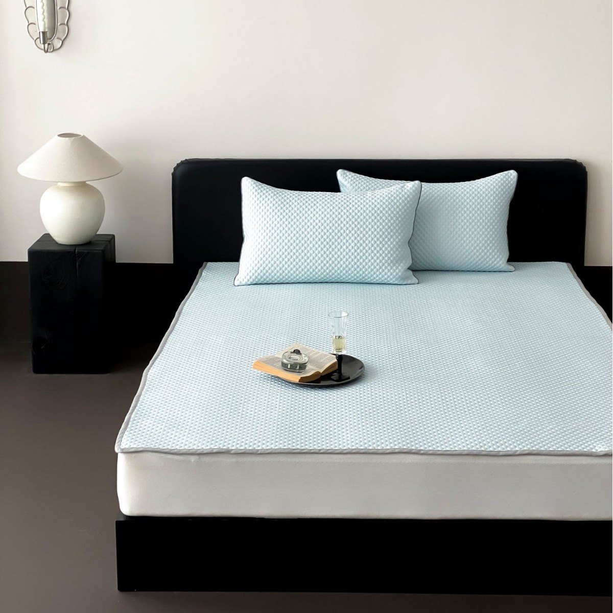 Cooling Ice Silk Bedding Set, 3-piece