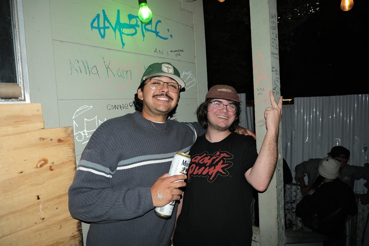 @tlau.photos_thelostandunfounds_2026-03-29_austin_last_night_045