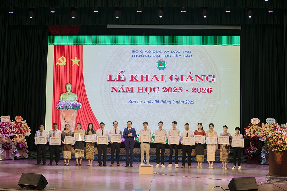 Trường Đại học Tây Bắc tổ chức lễ khai giảng Năm học 2025 - 2026