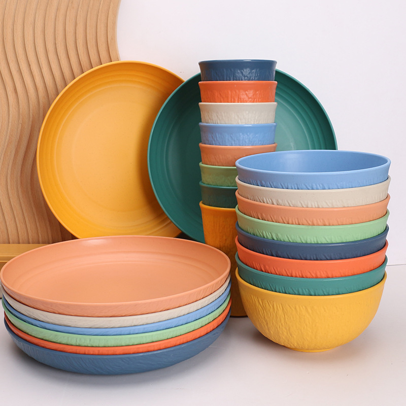 Ceramic dinnerware set, floral pattern, vintage style